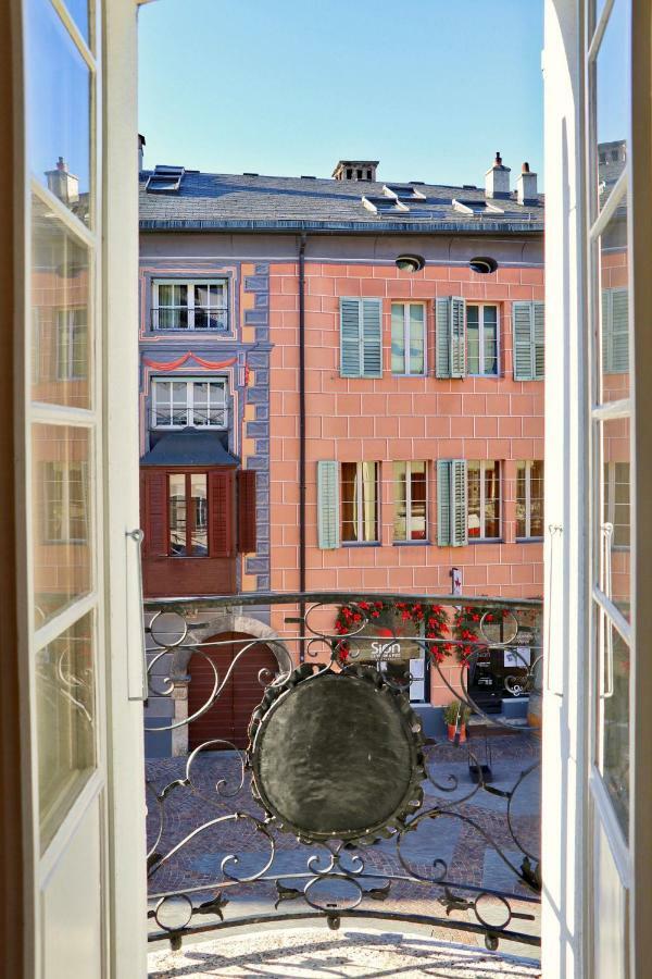 Charmant Appartement Au Coeur De ซิยง ภายนอก รูปภาพ